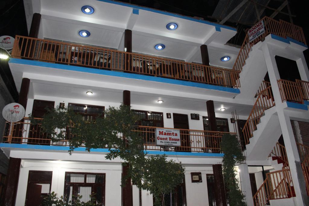 Mamta Guest House Маналі Екстер'єр фото